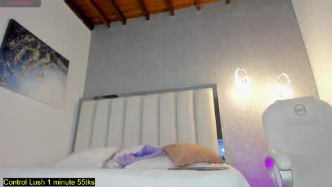 Snapshot of julietaa_miller chatting on 10.25.25 Julieta online show from 10.25.25