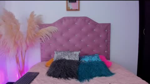 Julieth Gomez online show from 10.05.25