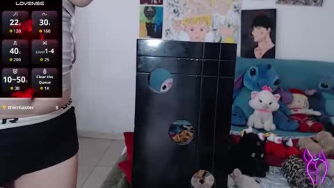 Julieta Jaguar online show from 10.15.25