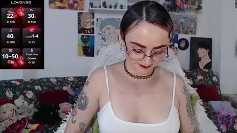 Julieta Jaguar online show from 01.15.26