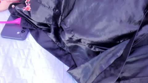 julietakane online show from 09.13.25