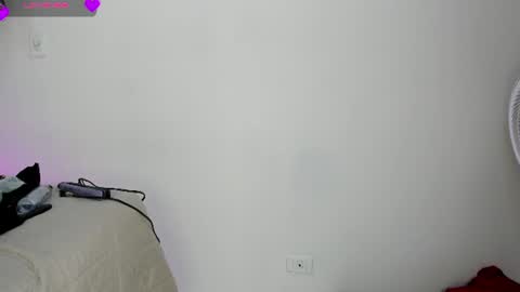 Snapshot of julietakane chatting on 07.07.26 julietakane online show from 07.07.26