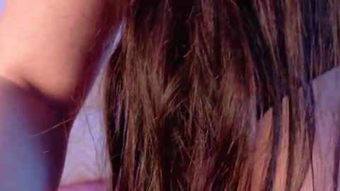 Snapshot of julietatorres_ chatting on 12.04.25 julietatorres_ online show from 12.04.25