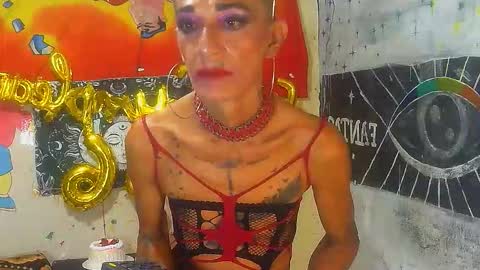 Snapshot of julieth_wolf chatting on 11.06.25 Julieth Wolf online show from 11.06.25