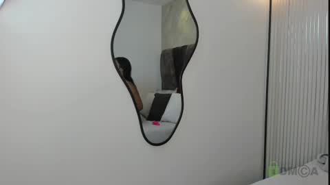 juliethasaenz online show from 03.03.25