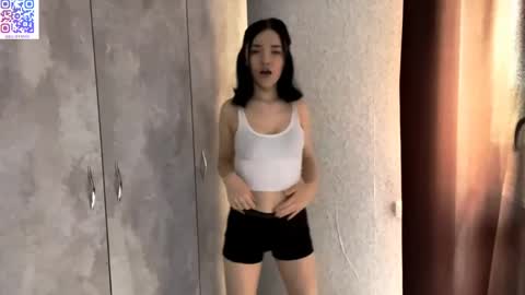 Snapshot of julietrass chatting on 05.18.26 juliet online show from 05.18.26