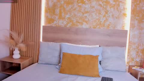 Snapshot of julietta_pink chatting on 02.21.26 Julieta online show from 02.21.26