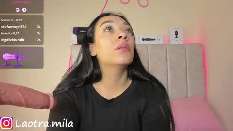 IG mila delux online show from 11.19.25