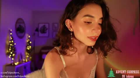 Juliette Dee online show from 12.24.24