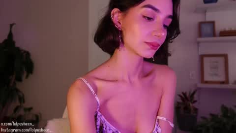 Juliette Dee online show from 01.19.25