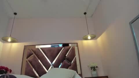 Snapshot of juliette_leroyy chatting on 01.10.26 juli online show from 01.10.26