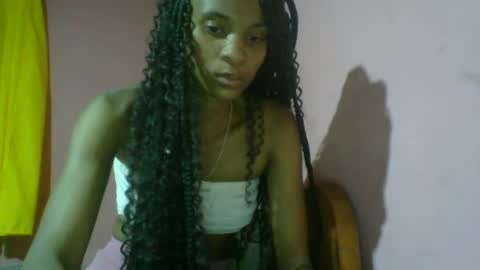Snapshot of juliexexy chatting on 12.23.24 juliexexy online show from 12.23.24