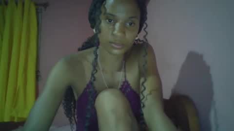 Snapshot of juliexexy chatting on 12.25.24 juliexexy online show from 12.25.24