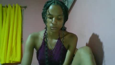 Snapshot of juliexexy chatting on 12.25.24 juliexexy online show from 12.25.24