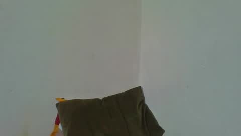 Snapshot of juliexexy chatting on 02.10.25 juliexexy online show from 02.10.25