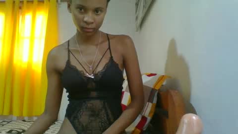 Snapshot of juliexexy chatting on 02.17.25 juliexexy online show from 02.17.25