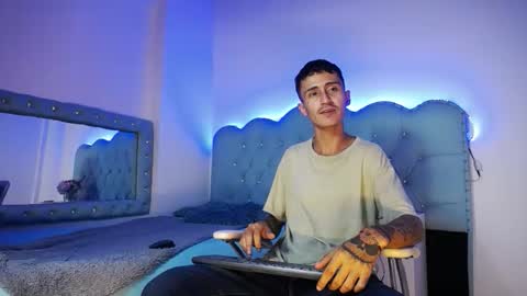 jullian online show from 02.10.26