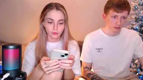 Snapshot of julsweet chatting on 12.20.25 sweet online show from 12.20.25