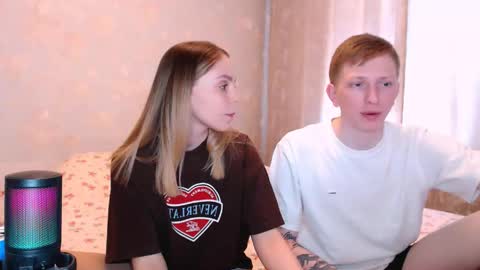 Snapshot of julsweet chatting on 05.18.26 sweet online show from 05.18.26