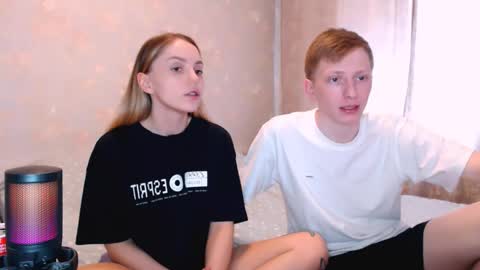 Snapshot of julsweet chatting on 05.19.26 sweet online show from 05.19.26