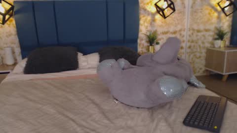 Julietha  online show from 12.13.24