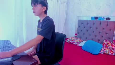 Snapshot of july_quinzel chatting on 01.19.26 july_quinzel online show from 01.19.26