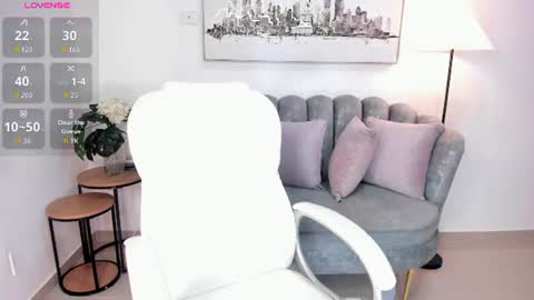Snapshot of julyy_adams chatting on 07.14.26 July Adams online show from 07.14.26