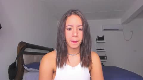 Snapshot of jump_rabbit_ chatting on 10.23.25 jessica online show from 10.23.25