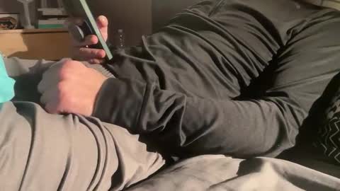 Snapshot of junction1000 chatting on 10.26.25 Gregor online show from 10.26.25