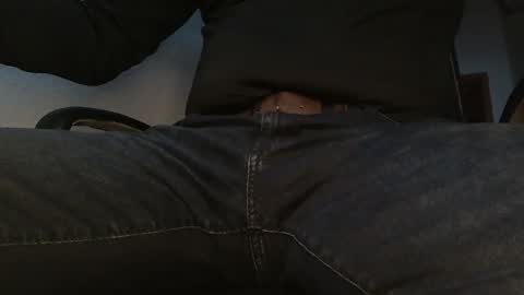 Snapshot of junction1000 chatting on 02.05.26 Gregor online show from 02.05.26