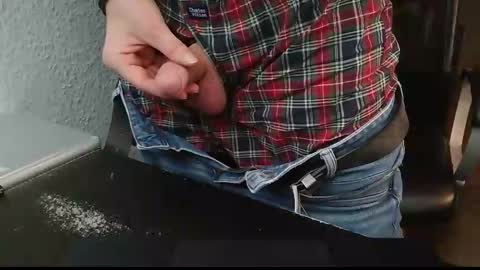 Snapshot of junction1000 chatting on 02.25.26 Gregor online show from 02.25.26