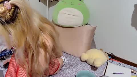 Snapshot of june999bunny chatting on 03.03.25 june999bunny online show from 03.03.25