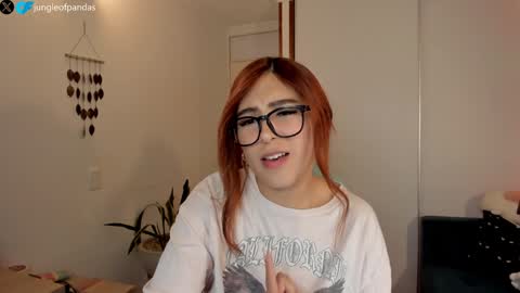 Snapshot of jungleofpandas chatting on 01.15.25 Call me Sussy  online show from 01.15.25