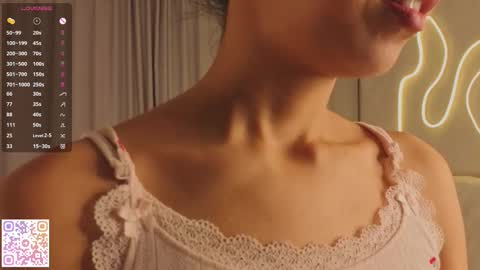 Bella online show from 11.22.25