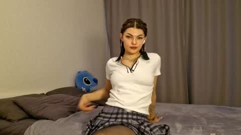 Ashley online show from 12.21.25