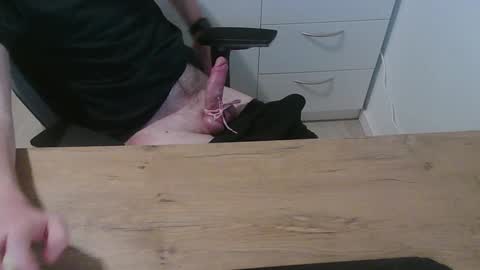 Snapshot of junk2711 chatting on 02.03.25 junk2711 online show from 02.03.25