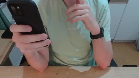 junk2711 online show from 04.10.26