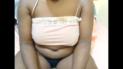 jusst_ayanna online show from 06.02.26