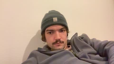 just_a_guy_with_a_big_cock online show from 12.22.25