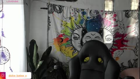 Snapshot of just_katiex chatting on 01.21.25 Sofia online show from 01.21.25