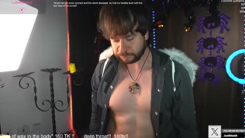 Maxi online show from 10.14.25