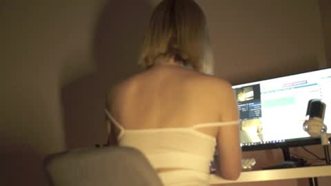 Alexa online show from 02.22.25