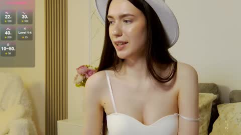 Snapshot of justbarbie_new_ chatting on 12.11.24 Katarina online show from 12.11.24