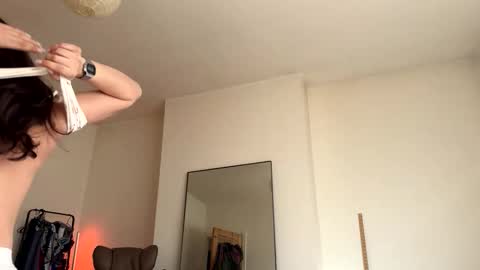 Billie  B  William online show from 04.15.26