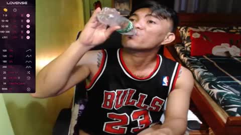 Karl online show from 10.25.25