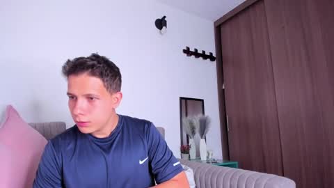 Snapshot of justin_biker chatting on 03.01.25 justin_biker online show from 03.01.25