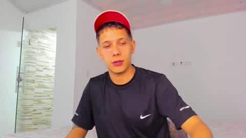 Snapshot of justin_biker chatting on 10.02.25 justin_biker online show from 10.02.25