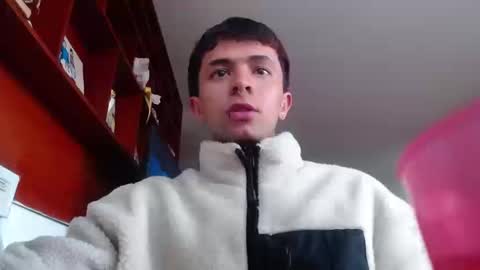 Justine online show from 09.12.25