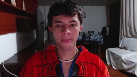 Justine online show from 10.14.25