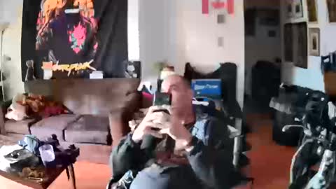 Snapshot of justinelsmith chatting on 10.12.25 justinelsmith online show from 10.12.25